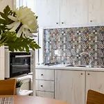 Апартаменты Helios Lovely *