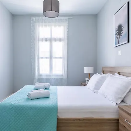 Helios Lovely - Cozy Town Retreat * Skopelos