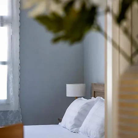 アパート Helios Lovely スコペロス