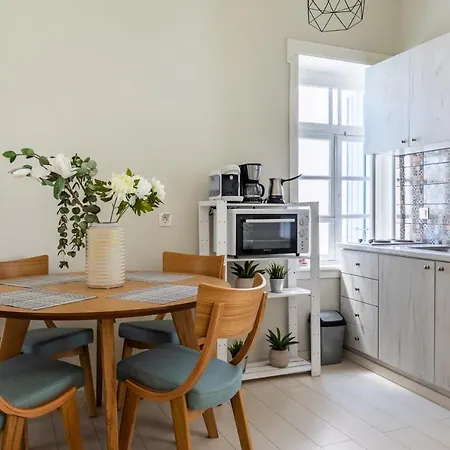 Helios Lovely - Cozy Town Retreat * Skopelos